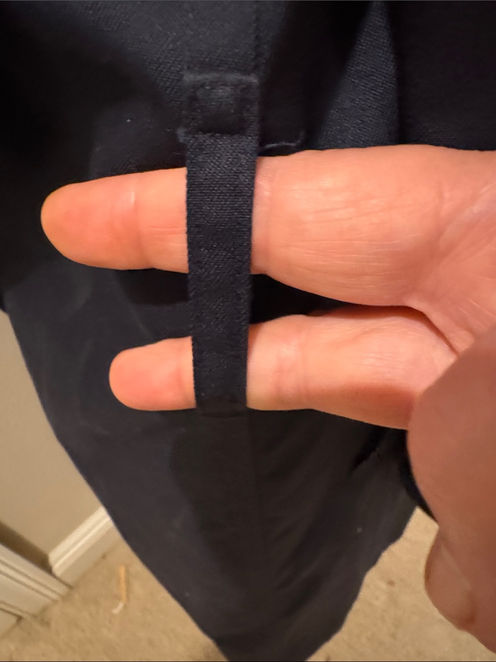 Burberrys of London Navy Double-Breasted Trench Coat 42L Missing Belt - Picture 12 of 15
